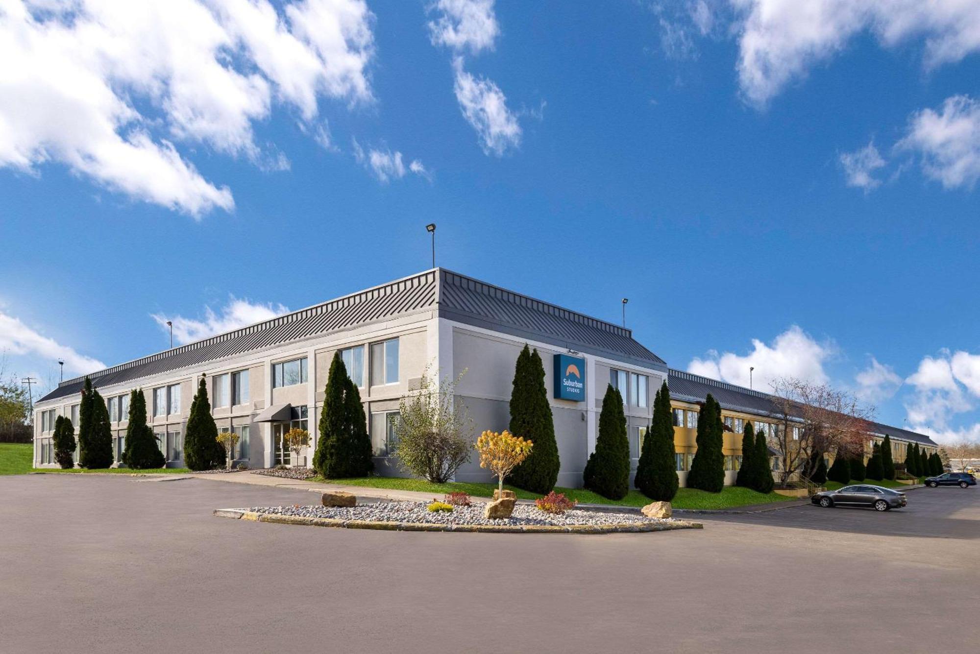Suburban Studios Syracuse Fairgrounds エクステリア 写真